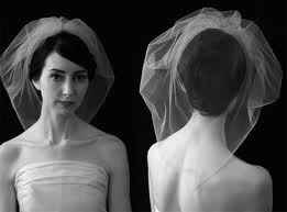 Short dress... veil or no veil??