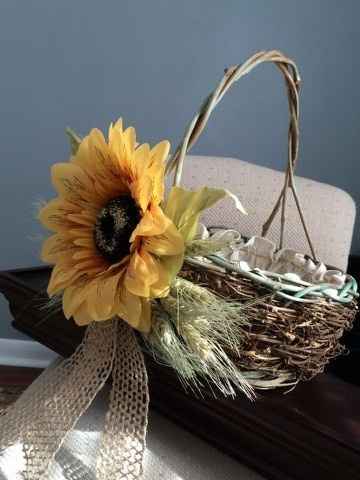 Can I see your flower girl baskets??