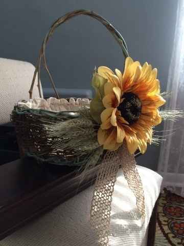Can I see your flower girl baskets??