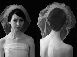 Short dress... veil or no veil??