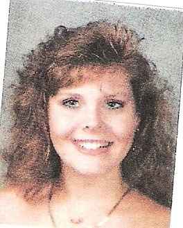 NWR: Let's see those high school senior pics! Just for S&G