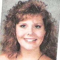 NWR: Let's see those high school senior pics! Just for S&G