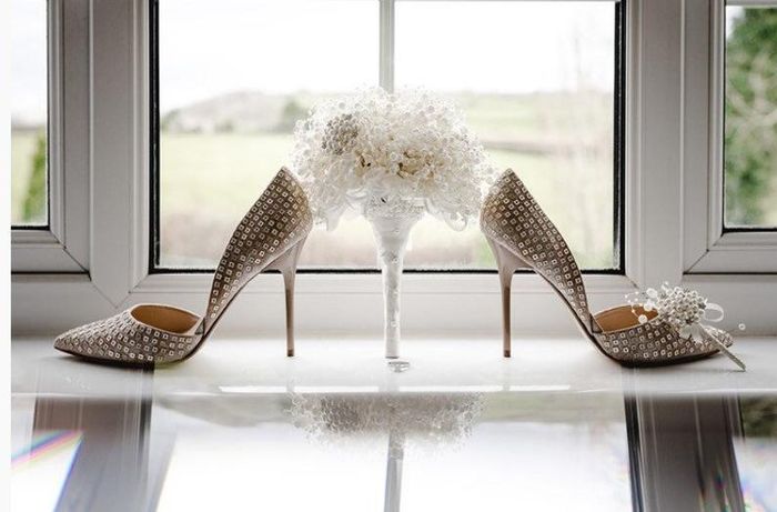 Alternatives for floral bridal Bouquets?! - 1