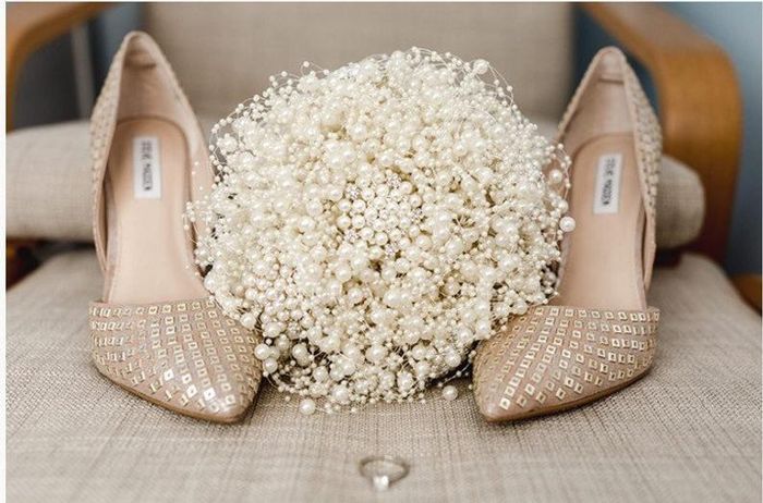 Alternatives for floral bridal Bouquets?! - 3