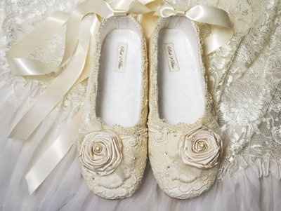 My wedding shoes........Now share yours !