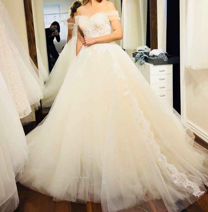 Do i need a reception dress? - 1