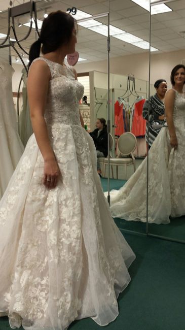 Show me your gown!