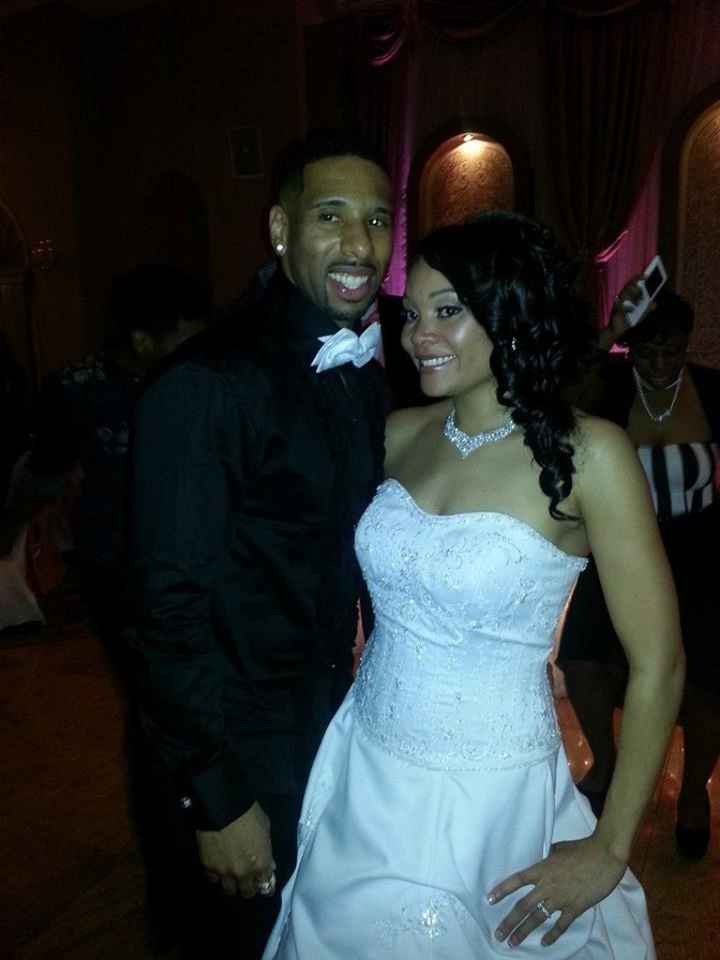 I'm married now!! None professional pics!! Enjoy!!