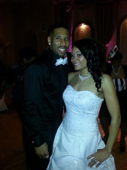 I'm married now!! None professional pics!! Enjoy!!