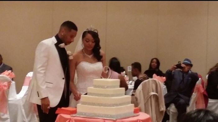 I'm married now!! None professional pics!! Enjoy!!