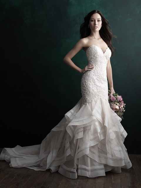 Dress shopping alone anyone? - 1