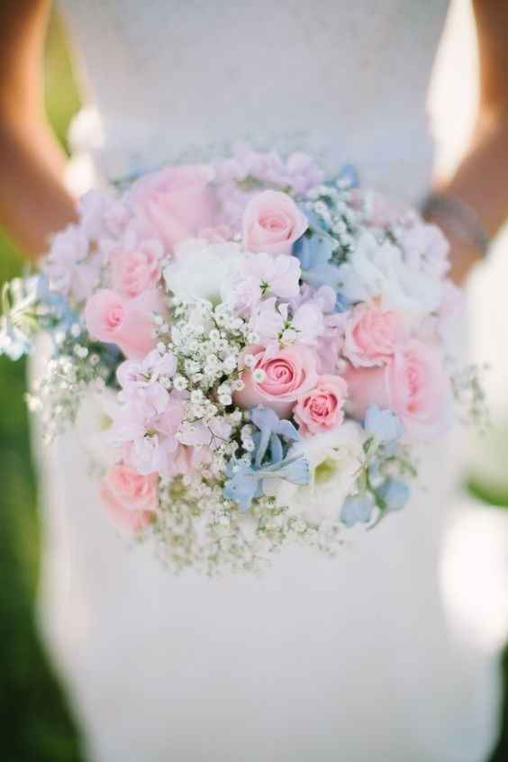 What kind of flowers for a bouquet?