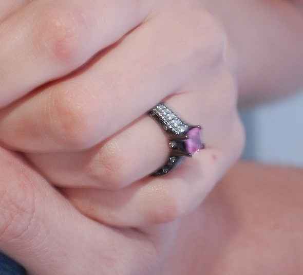 I want to see rings!!