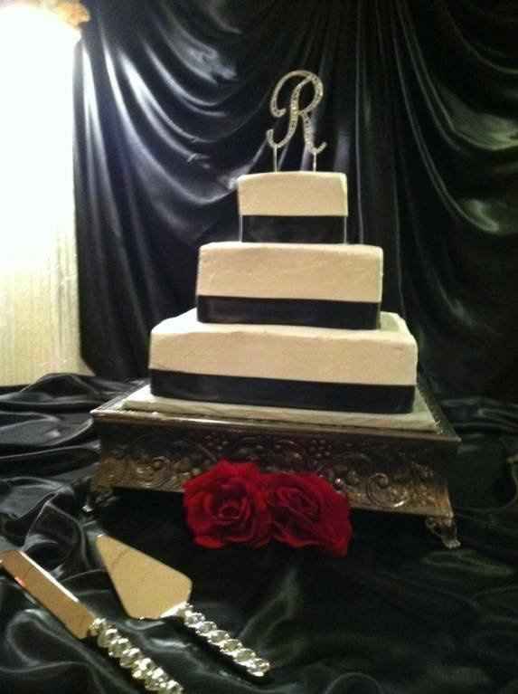 Married 4 Wonderful Days!! (a couple pics included)