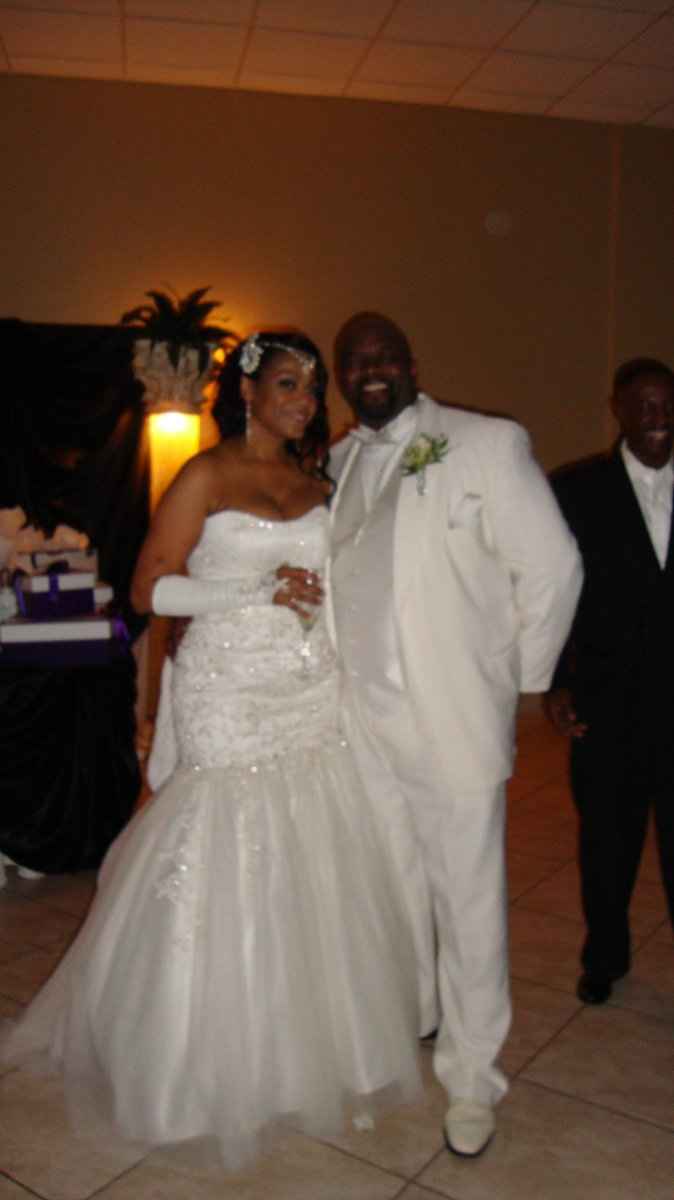 Married 4 Wonderful Days!! (a couple pics included)