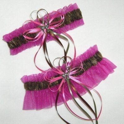 Garters- how many and can I see??