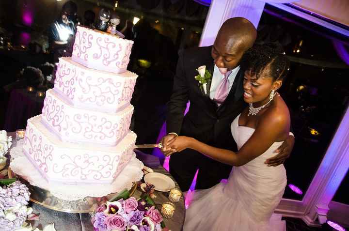 Cake table - can I see how you decorated/styled your cake table?