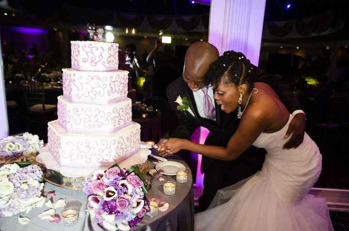 Cake table - can I see how you decorated/styled your cake table?