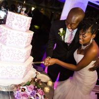 Cake table - can I see how you decorated/styled your cake table?