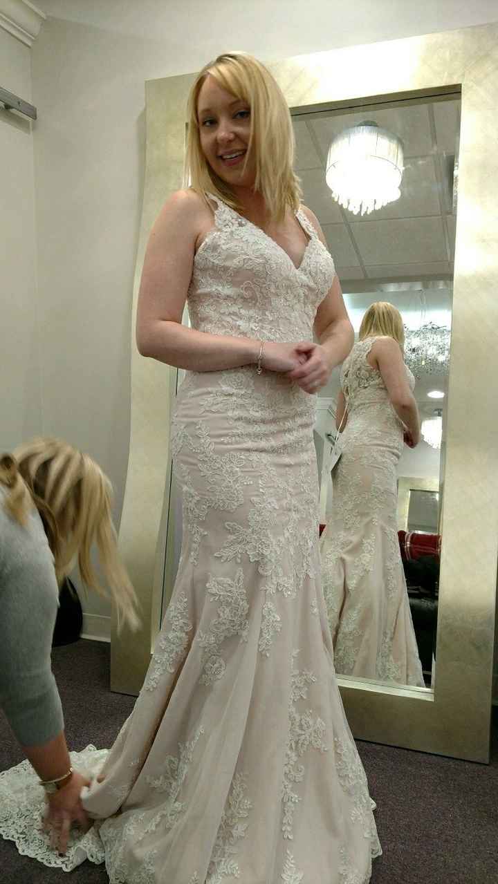 I wanna see your wedding dress!