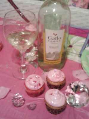 MILD FOOD PORN/EASY DIY BRIDAL SHOWER SET UPS