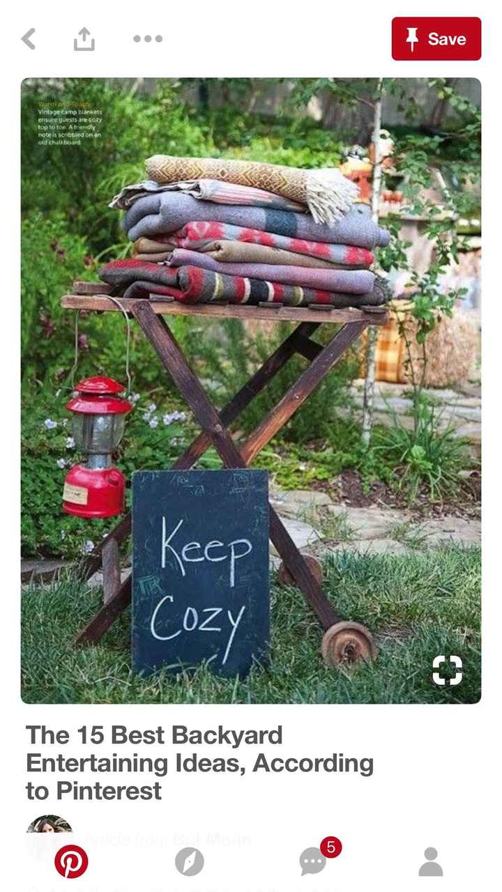 October wedding - provide blankets?