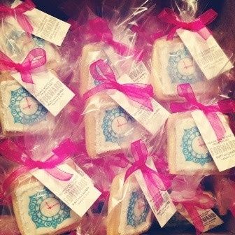 Time change cookie favor – help with wording