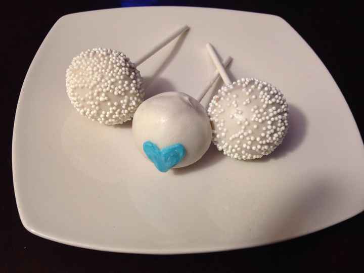 DIY Cake pops
