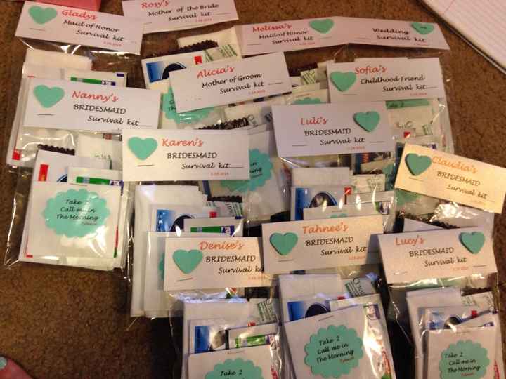 DIY-groomsmen survival kits