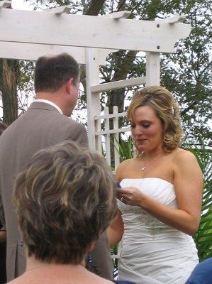 We're married!