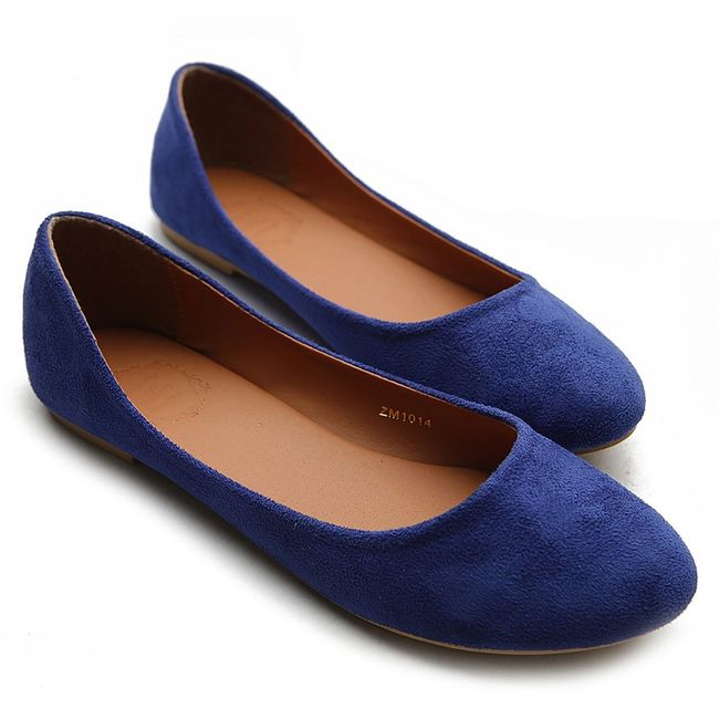 Show off your wedding shoes!