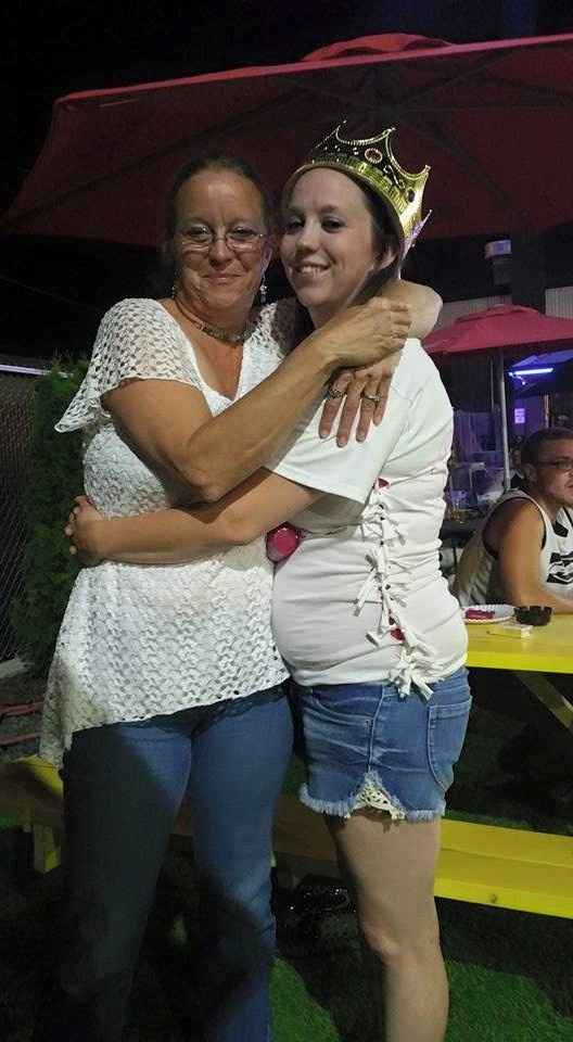 Snow camo wedding dress accessory advice