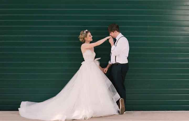 Tulle bottom bustle