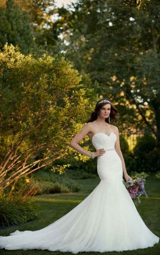 UPDATED:Essence of Australia Brides- got my dress!