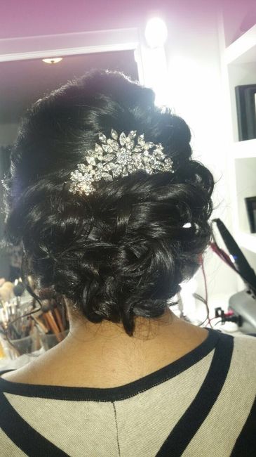 Can I see your hair pieces?