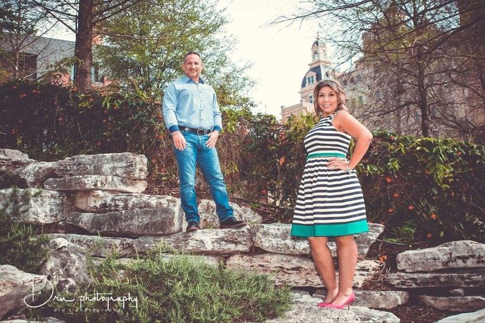 Share your favorite engagement photos!