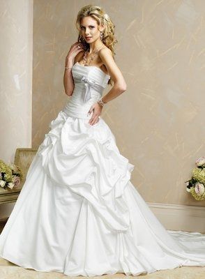 Perfect wedding dress for a Kitty Katy. (Google game)