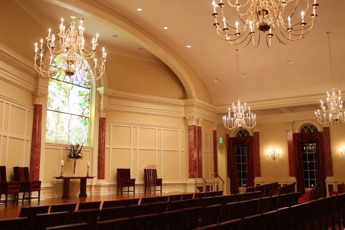 Let's see those wedding venues!