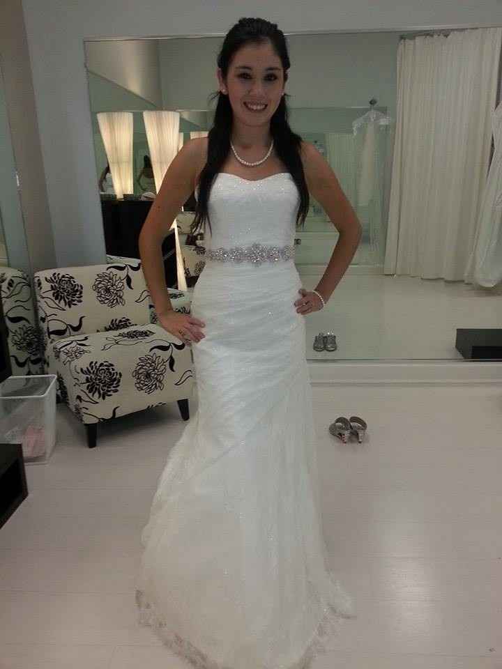 dress shopping how many people