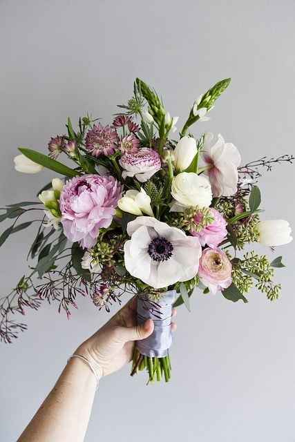 DIY Bouquet (PAGING CENTERPIECE)