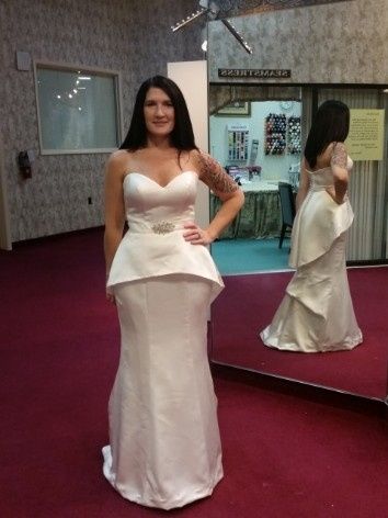 Lets see those dresses!