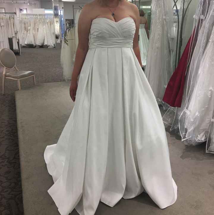 Let me see your sweetheart necklines!