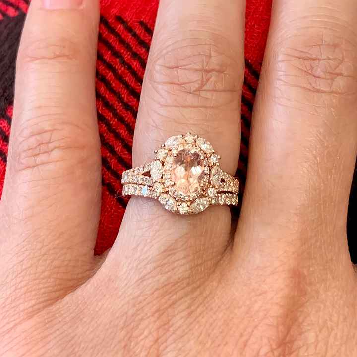Brides of 2022! Show us your ring! - 1