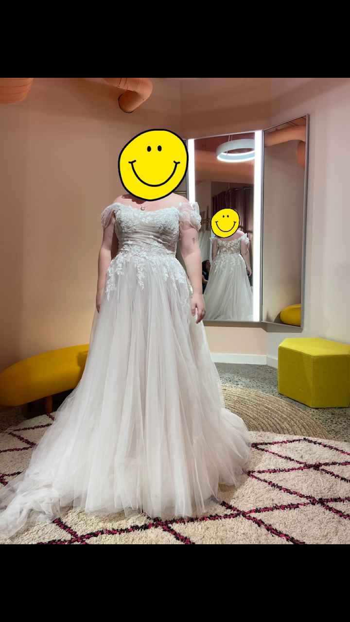 Please help me pick my dress! - 1