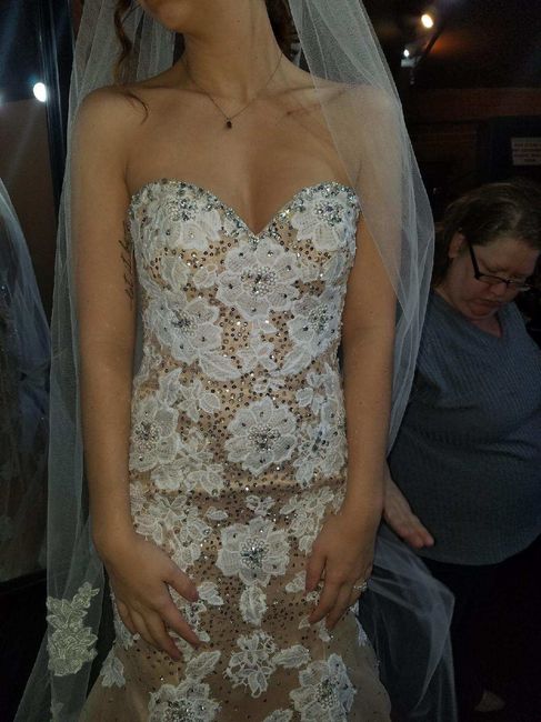 Help me pick my dress!
