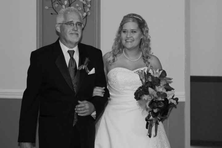 Back and MARRIED!!  Some details and a few very non-pro pics! *more pics in comments*