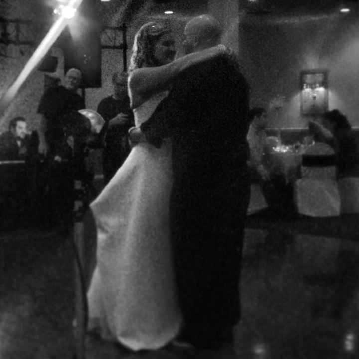 Back and MARRIED!!  Some details and a few very non-pro pics! *more pics in comments*
