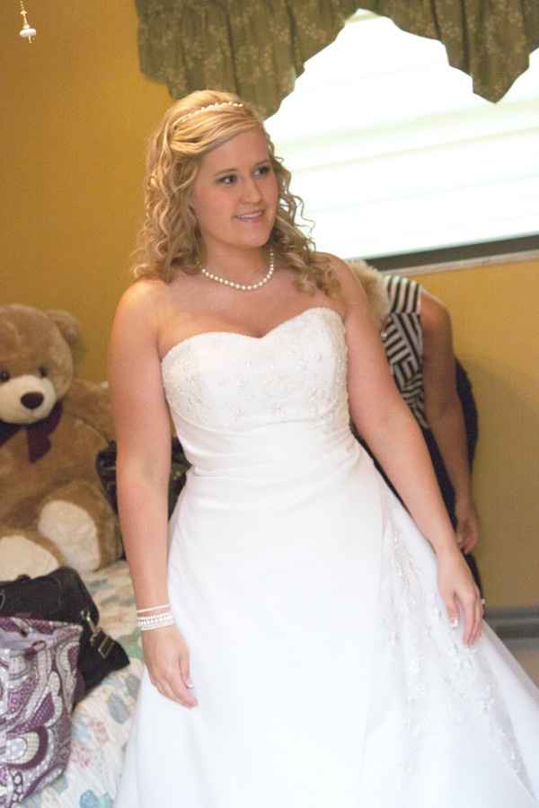 Some pro-pics from our 10.13.13 wedding! :)