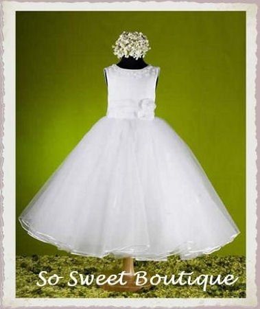 show me your flower girl dresses....