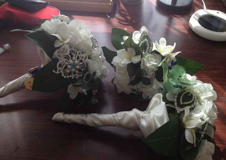 DIY Fabric and Brooch bouquet.